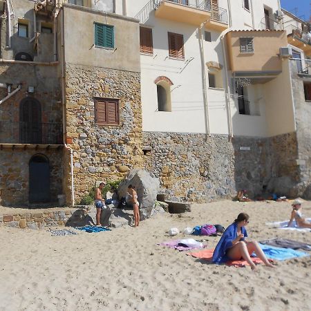 Bed and Breakfast Balcone Sulla Spiaggia Cefalù Exterior foto